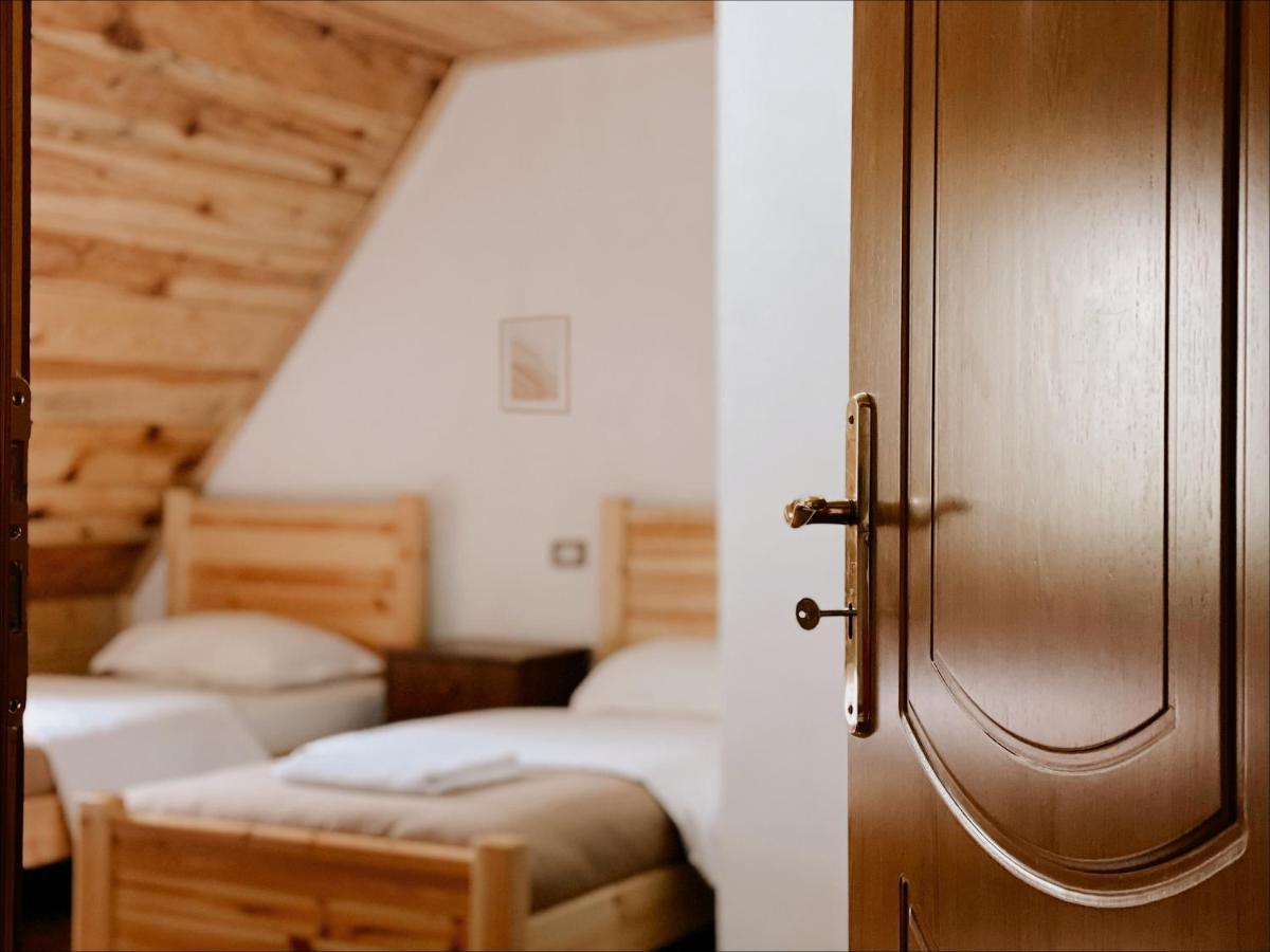 Guesthouse Pashko Теті Екстер'єр фото
